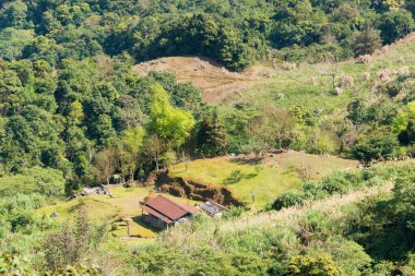 Hualien, Tayvan - 26 Şubat 2020 - Taroko Ulusal Parkı, Xiulin, Hualien, Tayvan Dali Köyü manzaralı.