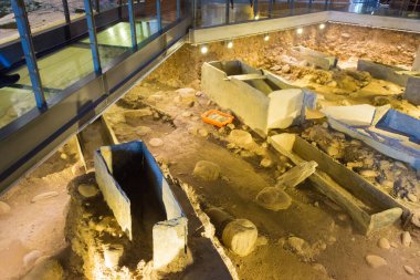 Taitung, Tayvan - Tayvan 'da Peinan Site Park (Beinan Kültür Parkı). Park, Tayvan 'da keşfedilmiş en büyük ve en eksiksiz tarih öncesi yerleşim yeridir..