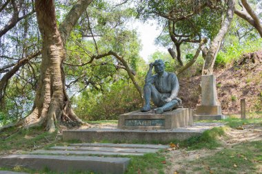 Tainan, Tayvan - Hatta Bronz heykel Guantian Bölgesi, Tainan, Tayvan 'daki Wusanto Barajı manzaralı alanda. Yoichi Hatta (1886-1942) Japon mühendis, Wusanto Barajı 'nı tasarladı..