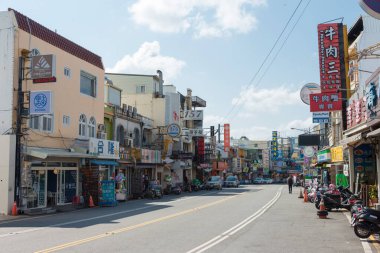 Pingtung İlçesi, Tayvan Kenting Caddesi, Kenting Ulusal Parkı. Pingtung County, Tayvan 'da Hengchun Kasabası' nda ünlü bir turistik mekan..
