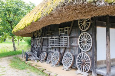 Gifu, Japonya Hida Halk Köyü. Takayama, Gifu, Japonya 'da ünlü bir açık hava müzesi ve tarihi bir yer..