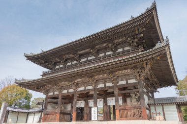 Kyoto, Japonya - Kyoto, Japonya 'daki Ninna-ji Tapınağı. Antik Kyoto Tarihi Anıtları 'nın (UNESCO Dünya Mirası Sitesi) bir parçasıdır (Kyoto, Uji ve Otsu Şehirleri)..