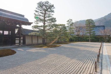 Kyoto, Japonya - Kyoto, Japonya 'daki Tenryu-ji Tapınağı. Antik Kyoto Tarihi Anıtları 'nın (UNESCO Dünya Mirası Sitesi) bir parçasıdır (Kyoto, Uji ve Otsu Şehirleri)..