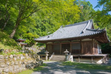 Kyoto, Japonya - Kyoto, Japonya 'daki Otagi Nenbutsu-ji Tapınağı. Tapınak 1955 'te yeniden inşa edildi..