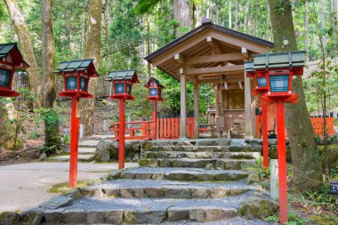 Kyoto, Japonya - Kyoto, Japonya 'daki Kifune Tapınağı. ünlü bir tarihi site.