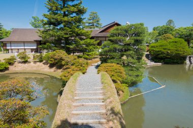 Kyoto, Japonya - 30 Mart 2019 - Katsura Imperial Villa (Katsura Rikyu), Japonya. Japon mimarisinin ve bahçe tasarımının en iyi örneklerinden biridir ve 1645 yılında kurulmuştur..