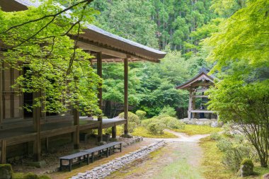 Kyoto, Japonya - Ohara, Kyoto, Japonya 'daki Raigou-in Tapınağı. Ünlü bir turistik yer..
