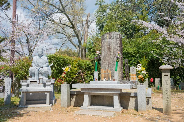 京都府京都市 松平容保像 1836年 1893年 金閣寺の会津墓地に安置されている 京都軍事委員 — ストック写真