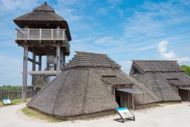 Saga, Japonya - Yoshinogari Tarihi Parkı, Saga, Japonya. Büyük ve kompleks bir Yayoi arkeolojik alanı ve M.Ö. 3. yüzyıldan kalma..