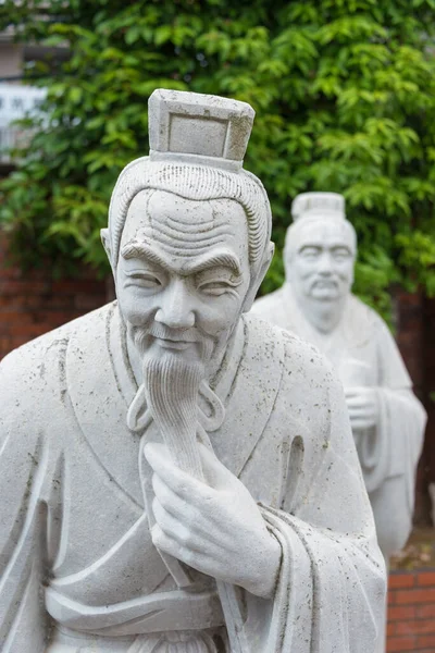 Nagasaki, Japonya - Nagasaki 'deki Konfüçyüs Tapınağı Çin Tarihi Müzesi Heykeli.