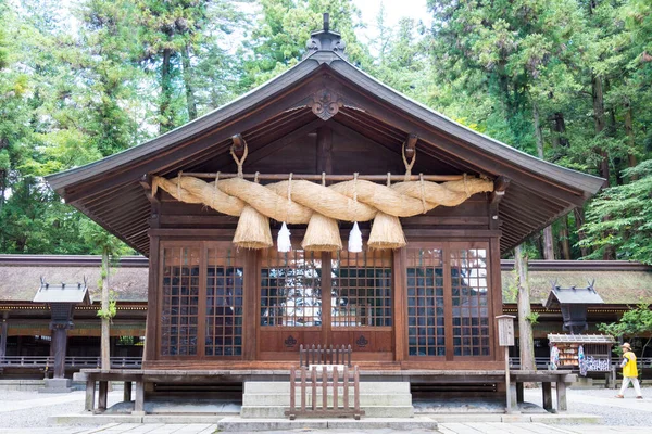 日本长野 日本长野县Shimosuwa Taisha Suwa Grand Shrine Shimosha Harumiya 苏瓦泰沙神龛是6 7世纪建造的最古老的神龛之一 — 图库照片