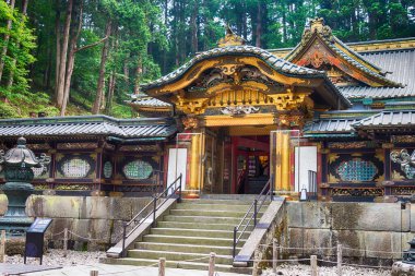 Nikko, Japonya - Nikko, Tochigi, Japonya 'daki Taiyuin Anıtmezarı. Nikko 'nun Tapınakları ve Tapınakları Dünya Mirası Alanının bir parçasıdır..