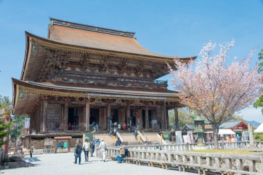 Nara, Japonya - Yoshino, Nara, Japonya 'daki Kimpusen-ji Tapınağı. Burası UNESCO 'nun Dünya Mirası Bölgesi - Kii Dağları' ndaki Kutsal Mekanlar ve Hac Rotaları.