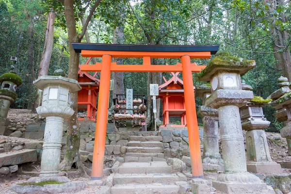 Nara Japan 日本奈良的Kasuga Taisha Shrine Kasuga Grand Shrine 它是联合国教科文组织世界遗产 古代奈良的历史遗迹的一部分 — 图库照片