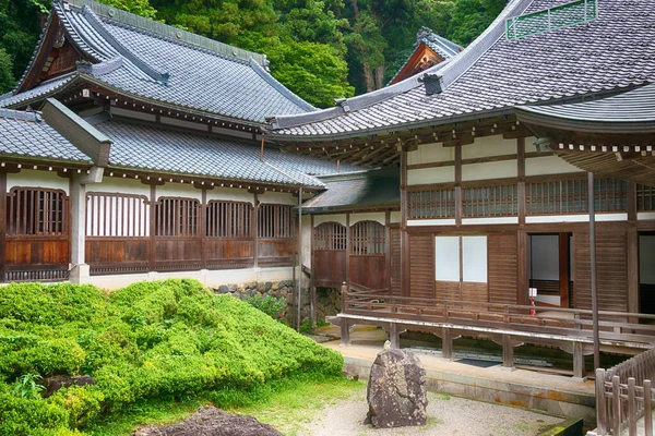 Fukui, Japonya - Eiheiji Town 'daki Eiheiji Tapınağı, Fukui Bölgesi, Japonya. Eiheiji Japonya 'daki Soto Budizm Okulu' nun iki ana tapınağından biridir..