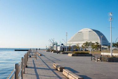 Hyogo, Japonya - Kobe, Hyogo, Japonya 'daki Meriken Park' tan güzel manzara.