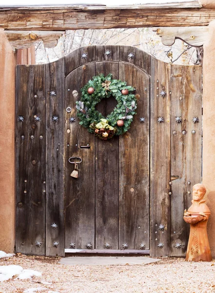 Dış cephe ahşap Entryway Santa Fe, New Mexico