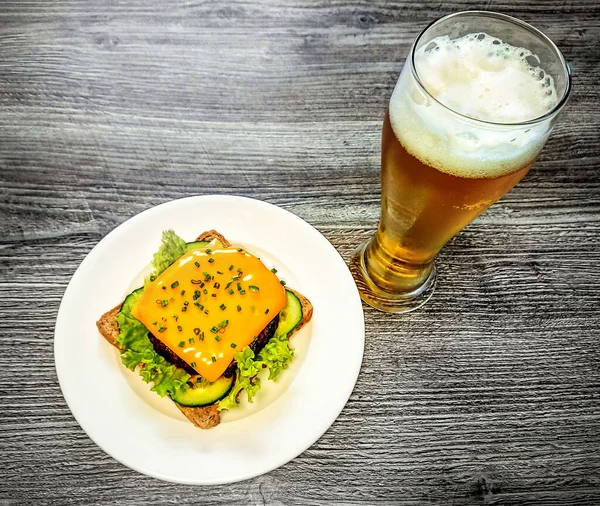 Hamburger Peynir Sebzeli Tost Ekmeği — Stok fotoğraf