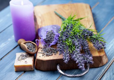 Lavanta spa ayarı. Lavanta ürünleri ile sağlıklı yaşam Tema.