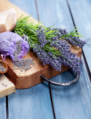 Lavanta spa ayarı. Lavanta ürünleri ile sağlıklı yaşam Tema.