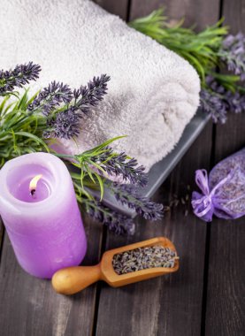 Lavanta spa ayarı. Lavanta ürünleri ile sağlıklı yaşam Tema.