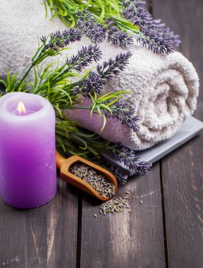 Lavanta spa ayarı. Lavanta ürünleri ile sağlıklı yaşam Tema.