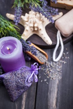 Lavanta spa ayarı. Lavanta ürünleri ile sağlıklı yaşam Tema.