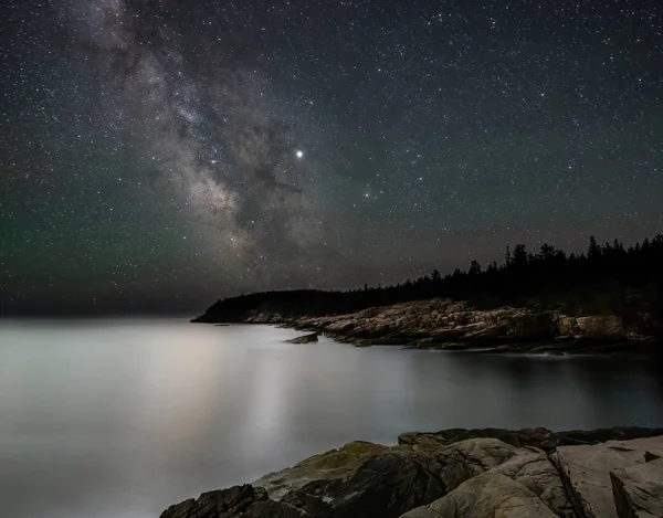 Vía Láctea Sobre Parque Nacional Acadia Maine — Foto de Stock