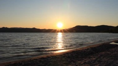 Lake Tazawako Akita Japonya dramatik günbatımı