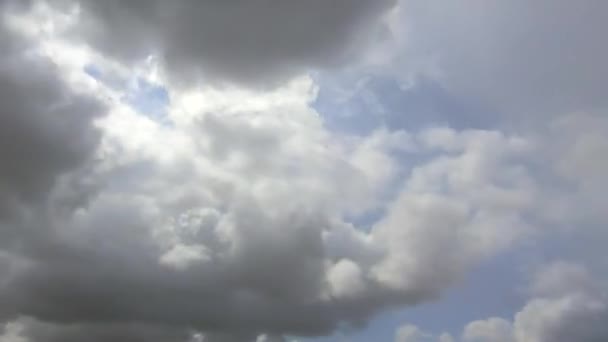 Blauer Himmel Und Wolken Zeitraffer Video — Stockvideo