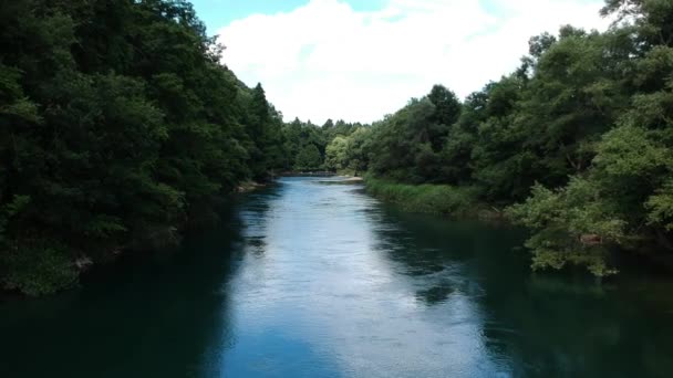 Aerial View Japan Natuur Blauwe Hemel Rivierlandschap — Stockvideo