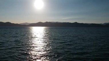 havadan görünümü dramatik gün batımı göl tazawako beach