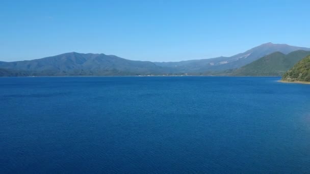 Luchtfoto Japanse Lake Tazawako — Stockvideo