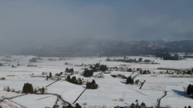 Japonya'da kış manzara havadan görünümü