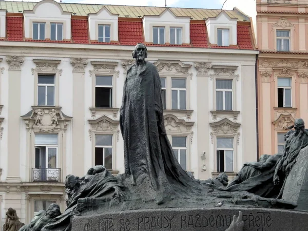 Jan Hus Anıtı, Eski Şehir Meydanı, Prag, Çek Cumhuriyeti