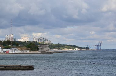 Odessa, Ukrayna - 09 25 2018: Karadeniz Eylül ayında görünümünü