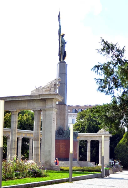 Viena Austria 2019 Monumento Los Soldados Soviéticos Libertadores Ciudad Los — Foto de Stock