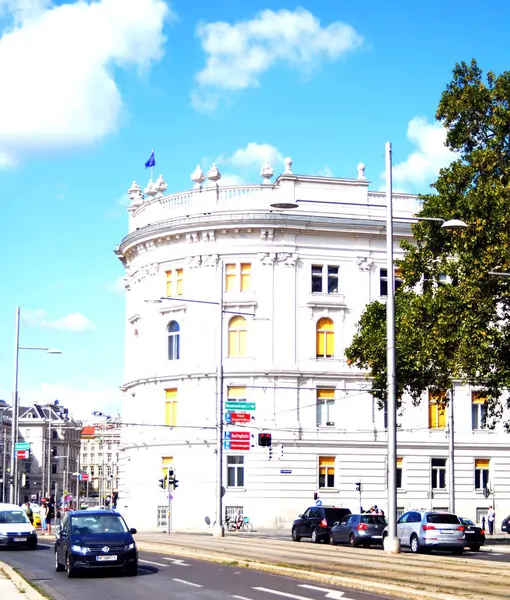 Viena Austria 2019 Día Soleado Otoño Una Las Calles Centrales —  Fotos de Stock