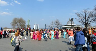 Odessa, Ukrayna - 04 01 2019: Primorsky Bulvarı 'nda üzerinde 