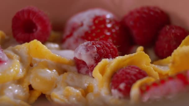 Смачний сніданок вранці — стокове відео