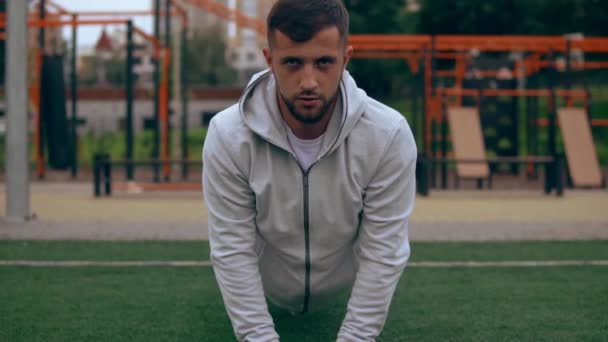 Est Position Faire Exercice Sportif Est Avoir Travail Intensif — Video