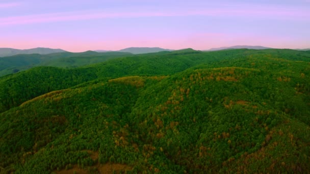 Flygfoto över bergen landskap — Stockvideo