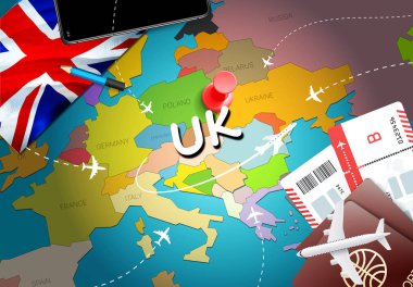 İngiltere'de seyahat kavramı harita arka plan ile uçak biletleri. İngiltere'de seyahat ve Turizm hedef kavramı ziyaret edin. İngiltere bayrak harita üzerinde. Uçak ve Londra, Glasgo İngiltere tatil için uçuşlar