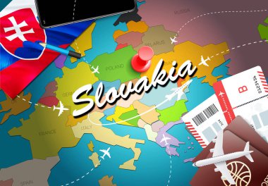 Slovakya seyahat kavramı harita arka plan ile uçak biletleri. Slovakya seyahat ve Turizm hedef kavramı ziyaret edin. Harita Slovakya bayrağı. Uçak ve Bratislava, Kosic için Slovak tatil için uçuşlar