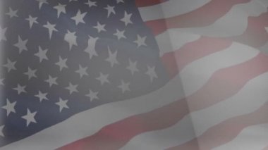 Amerikan bayrağı videosu. Amerika Birleşik Devletleri video gradyan arka planını sallıyor. Amerikan bayrağı video indiriyor. ABD 'nin Bağımsızlık Günü bayrağı, 4 Temmuz Amerikan Bayrağı Dalgalanan 1080p Full HD 