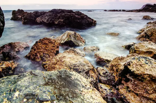 Tenerife Deki Deniz Kıyısı Nın Uzun Maruz Kalma Fotoğrafı — Stok fotoğraf