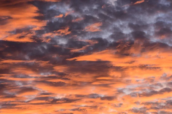 Valokuva Kuva Kauniista Värillisestä Auringonlaskusta — kuvapankkivalokuva
