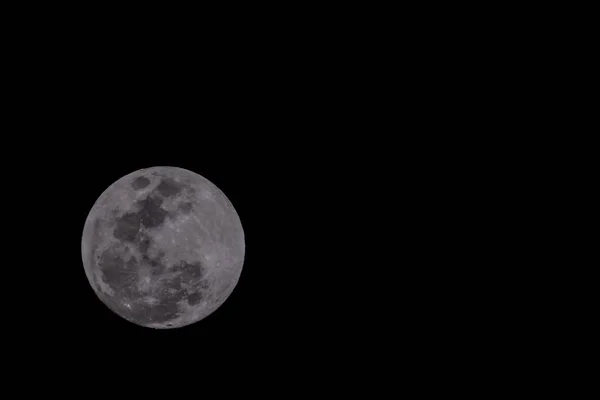 Foto Van Maan Aan Nachtelijke Hemel — Stockfoto
