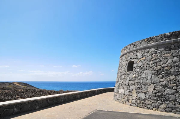 Bunker Texturé Gris Sur Ciel Bleu Espagne — Photo