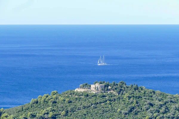 Adadaki Deniz Feneri Güzel Dijital Fotoğraf — Stok fotoğraf